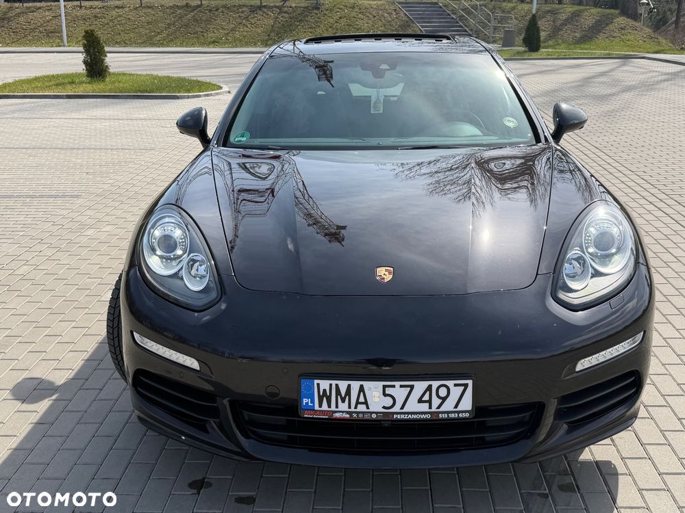 Porsche Panamera Platinum Edition - 14