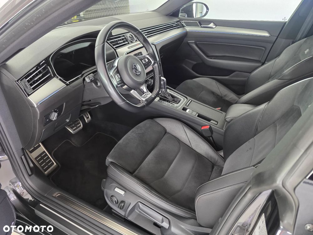 Volkswagen Arteon 2.0 TSI 4Motion DSG R-Line - 23