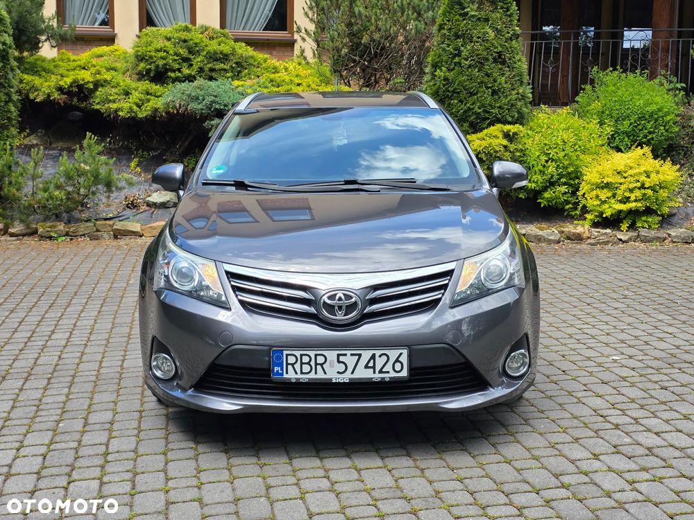 Toyota Avensis 2.0 D-4D Edition - 40