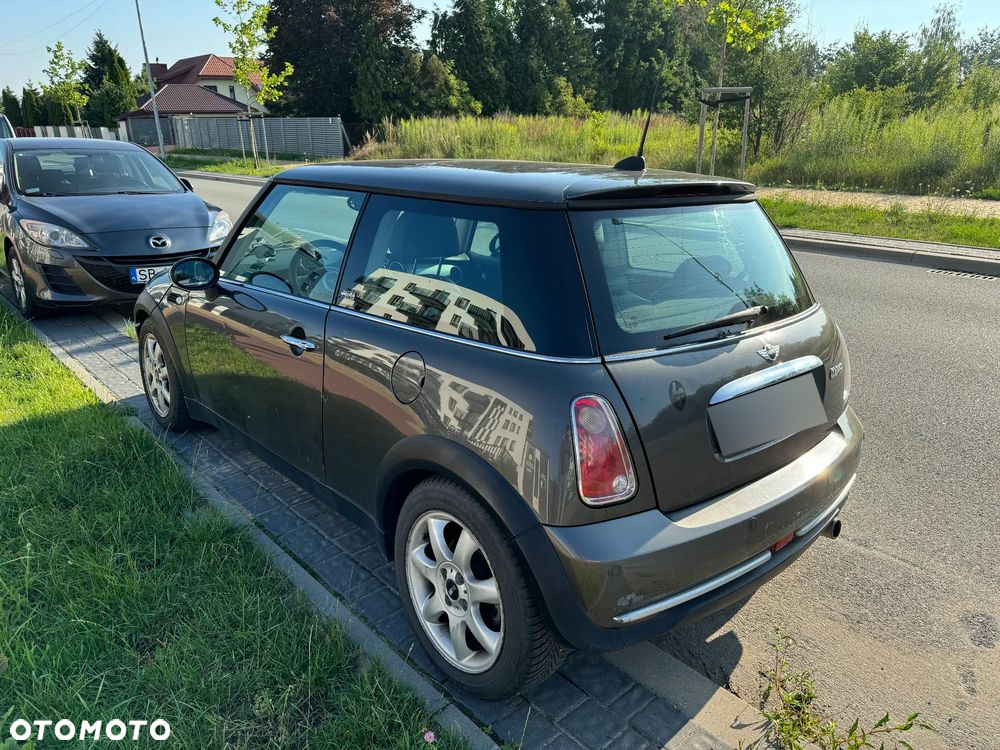 MINI Cooper Standard - 10