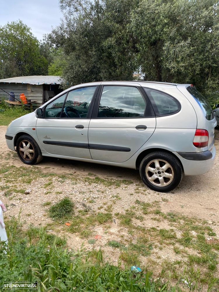 Renault Scénic 1.4 16V - 2