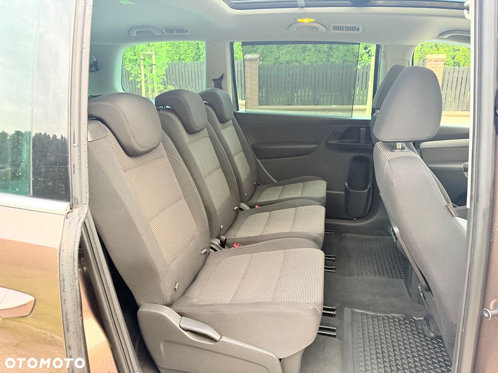Volkswagen Sharan - 22