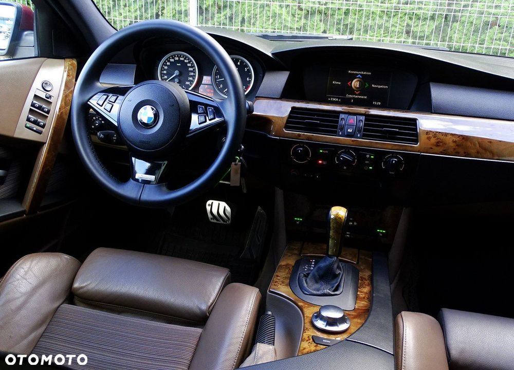 BMW Seria 5 - 26