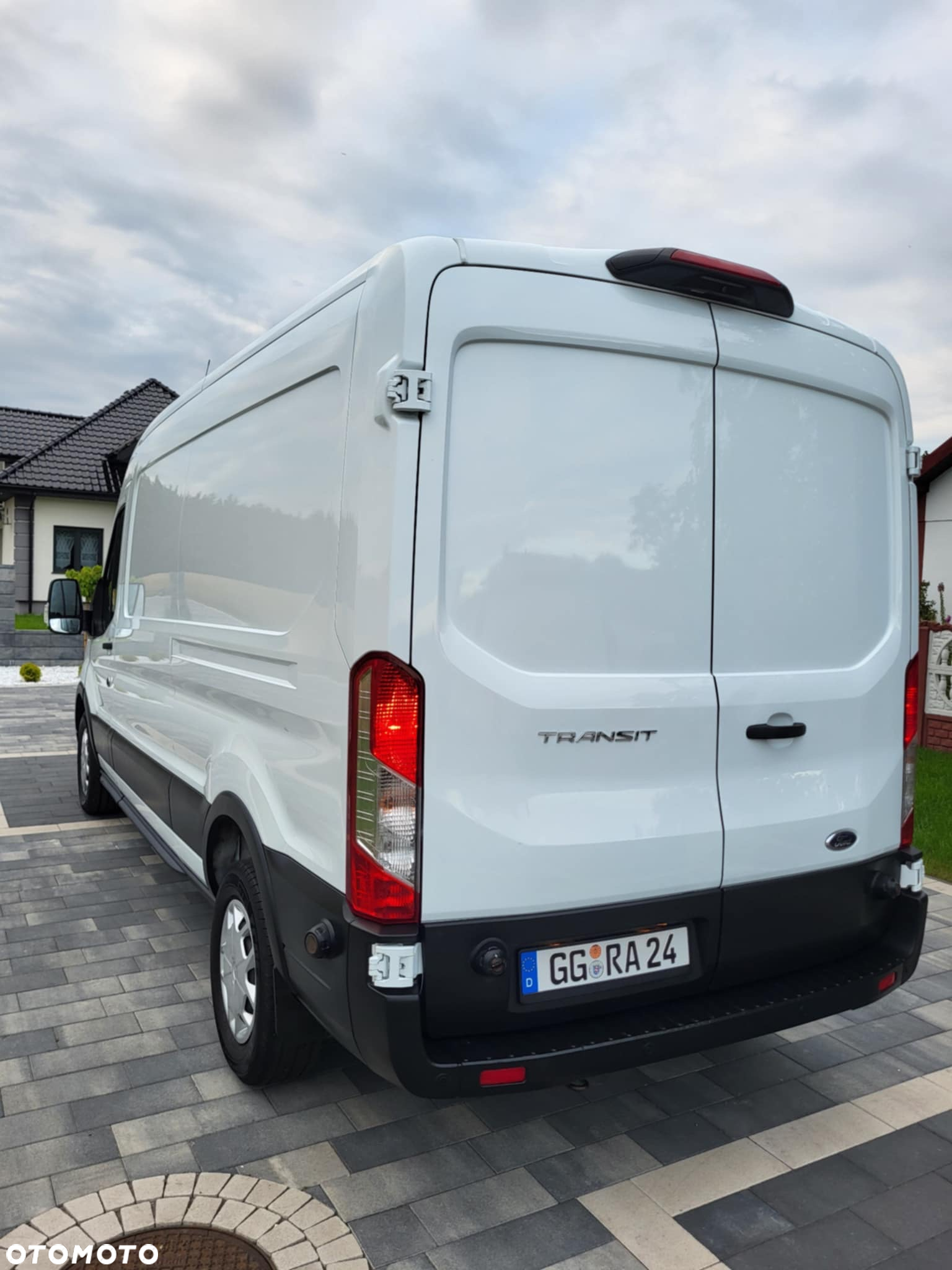 Ford Transit - 8