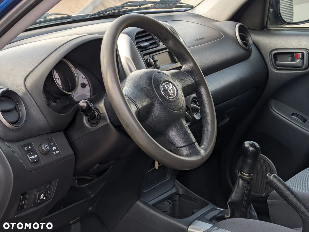 Toyota RAV4 4x2 - 22