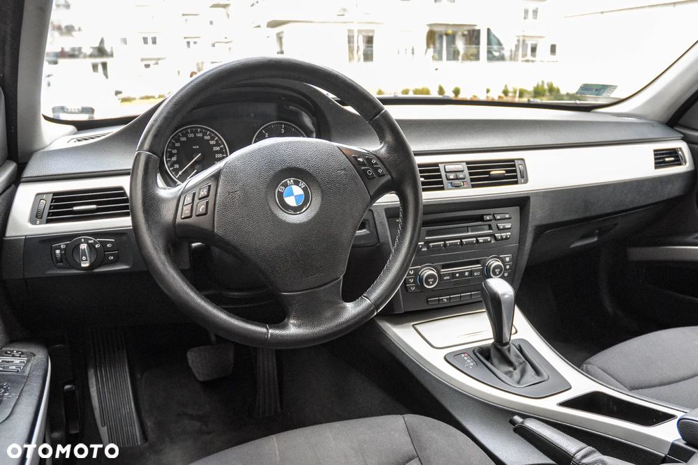 BMW Seria 3 - 9