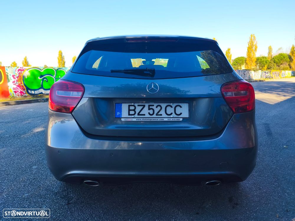 Mercedes-Benz A 180 CDI (BlueEFFICIENCY) Urban - 15