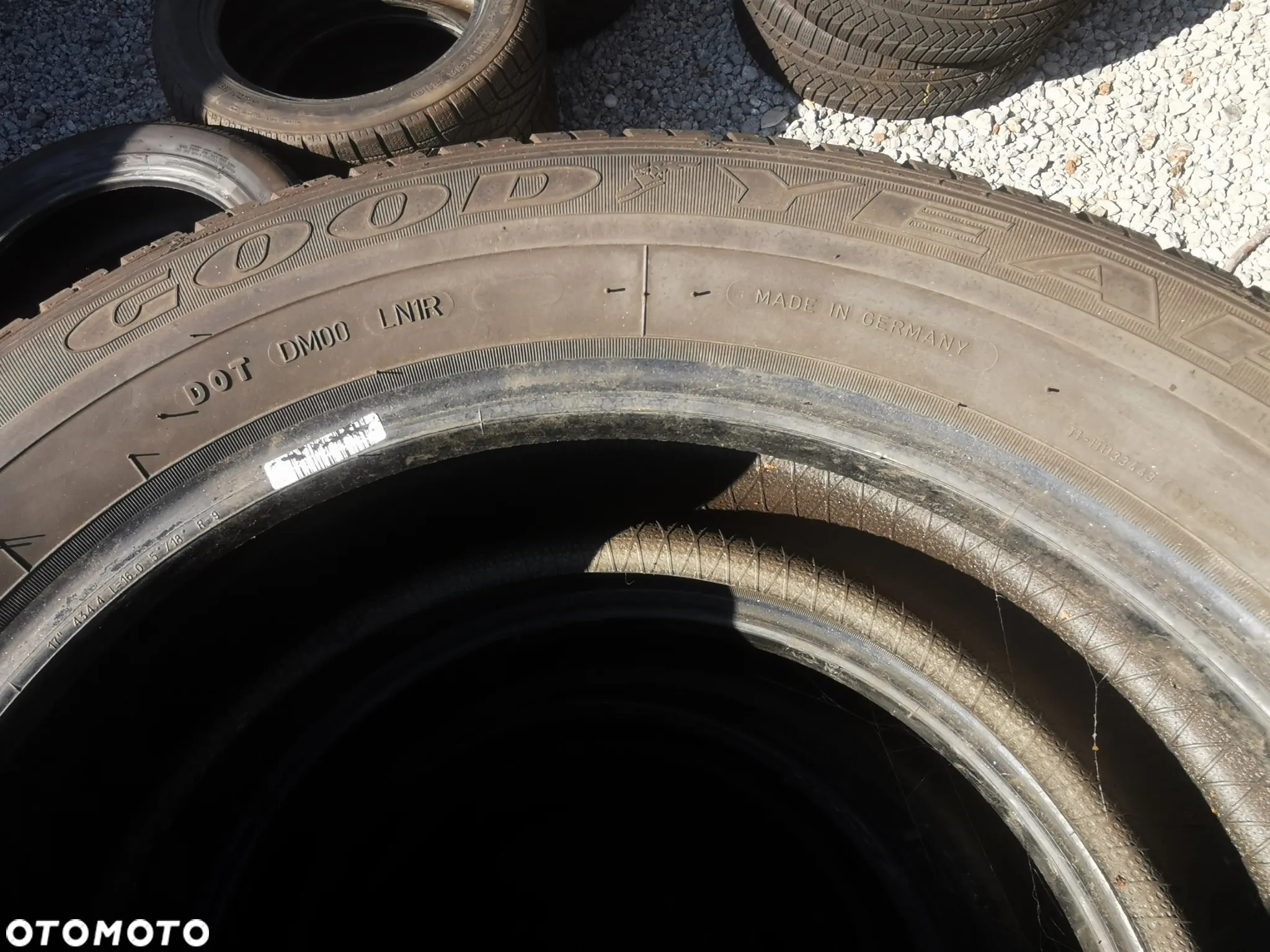 GOODYEAR 225/55R17 97H UG PERFORMANCE 2 (2szt.) (2x5,0) (DOT: 2x0712) Z012 - 3