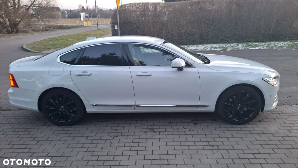 Volvo S90 D5 AWD Momentum - 3