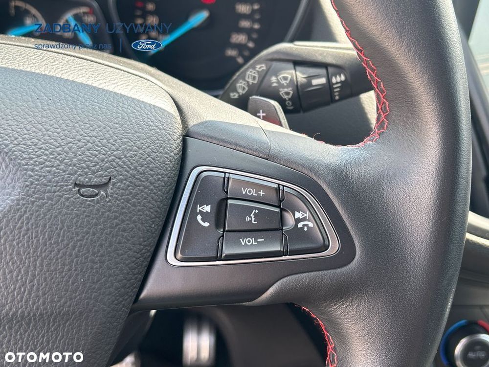 Ford Kuga - 20