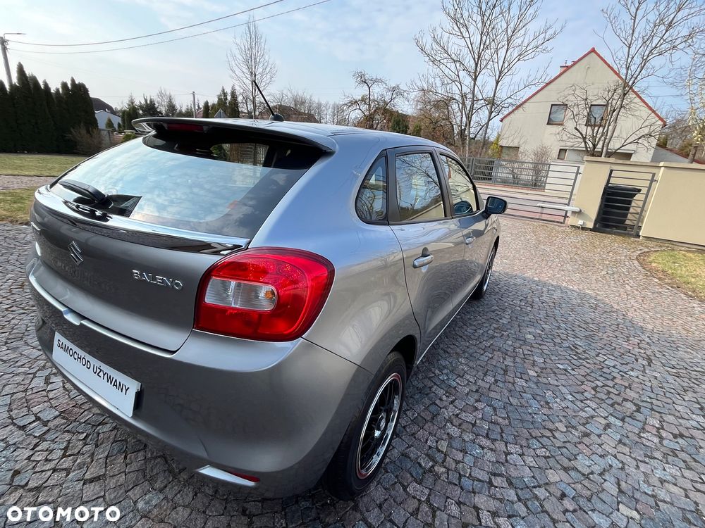 Suzuki Baleno 1.2 Premium - 17