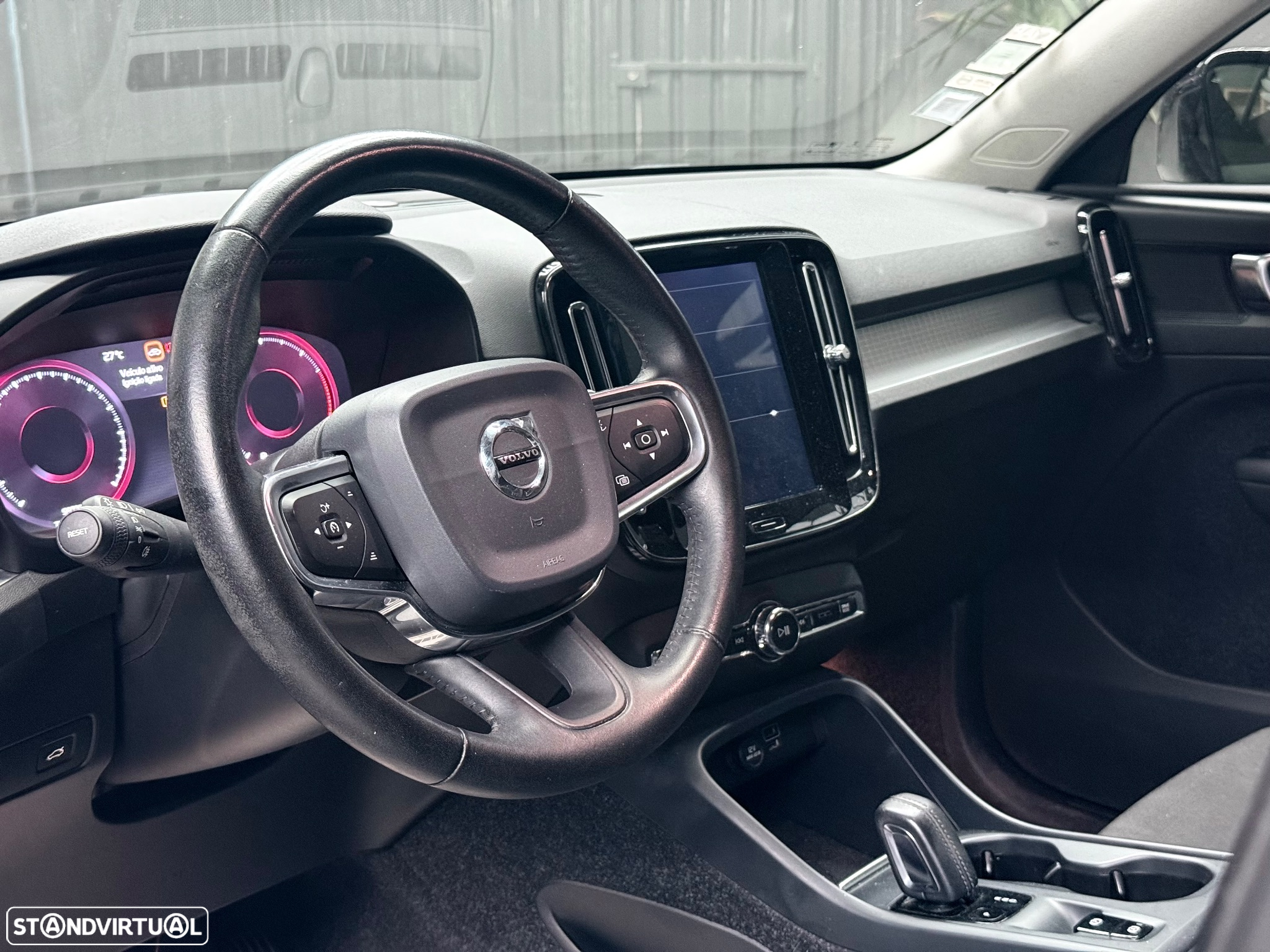 Volvo XC 40 2.0 D3 Inscription AWD Geartronic - 8