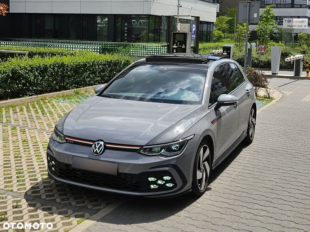 Volkswagen Golf - 3