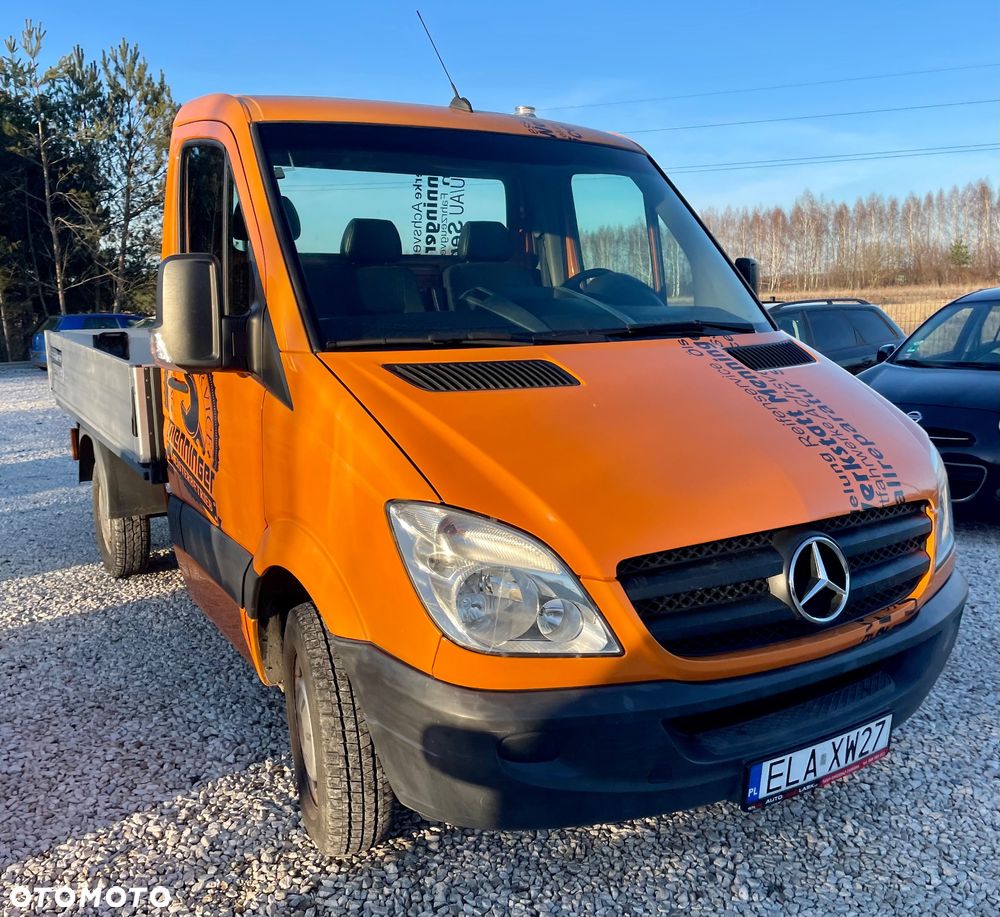 Mercedes-Benz Sprinter - 2