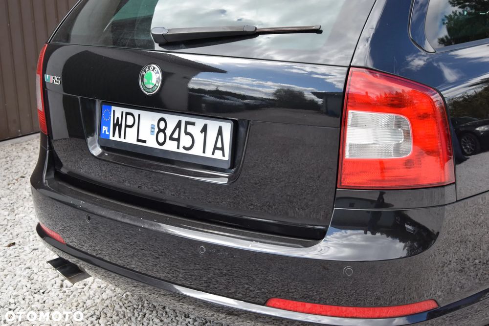 Skoda Octavia 2.0 TSI RS - 15