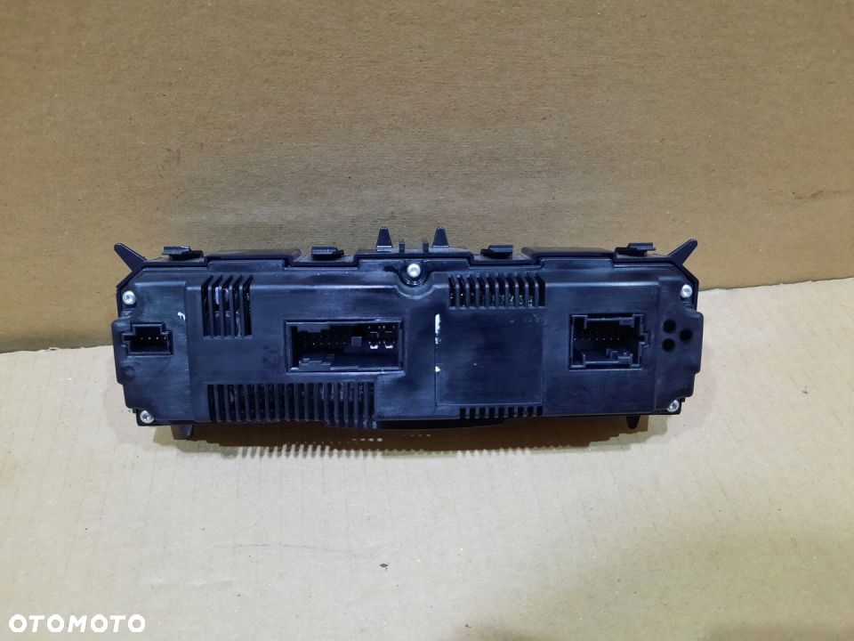 MERCEDES E 212 W212 KLIMATRONIC PANEL KLIMATYZACJI - 4