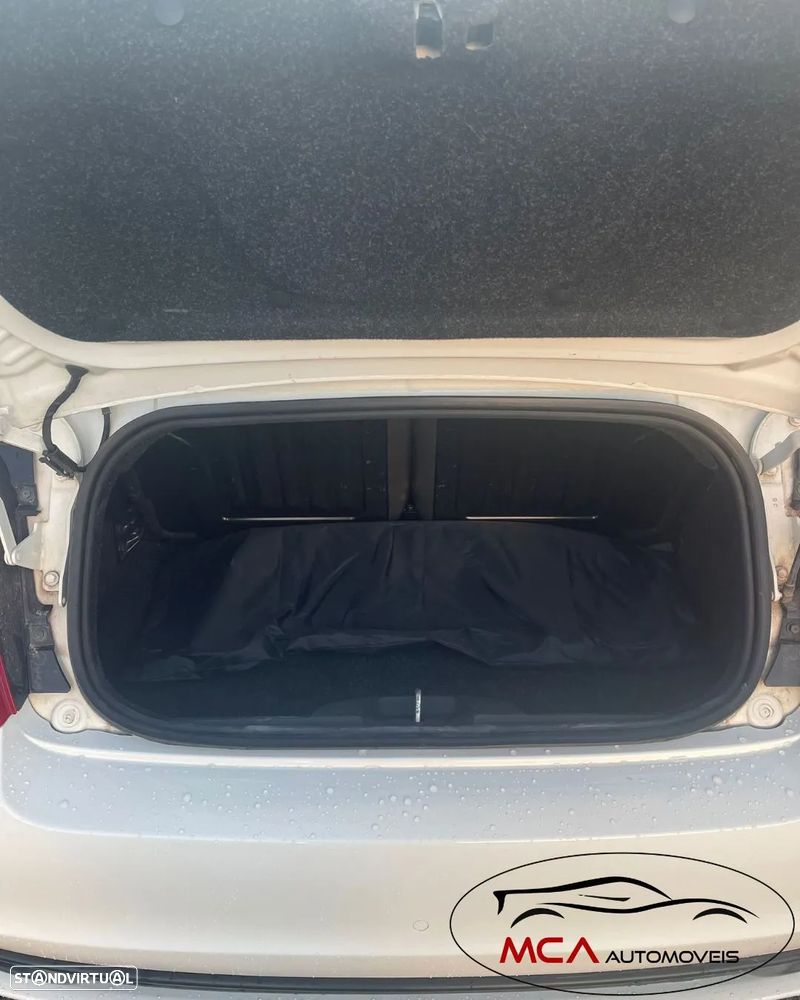 Fiat 500C 1.0 Hybrid Connect - 28