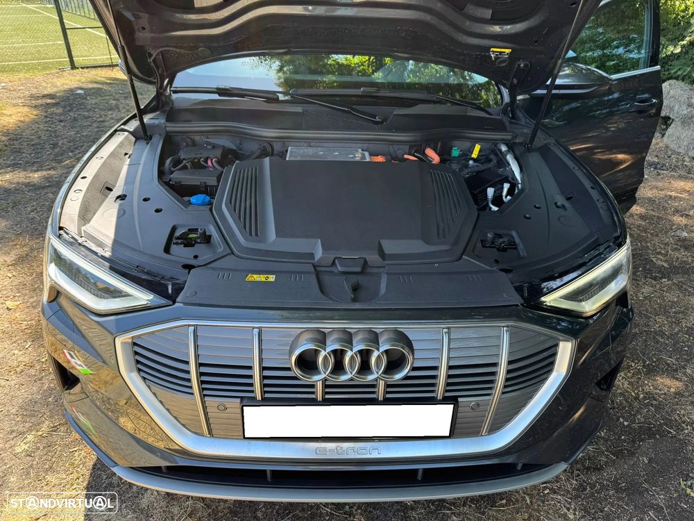 Audi e-tron 50 quattro Advanced - 10