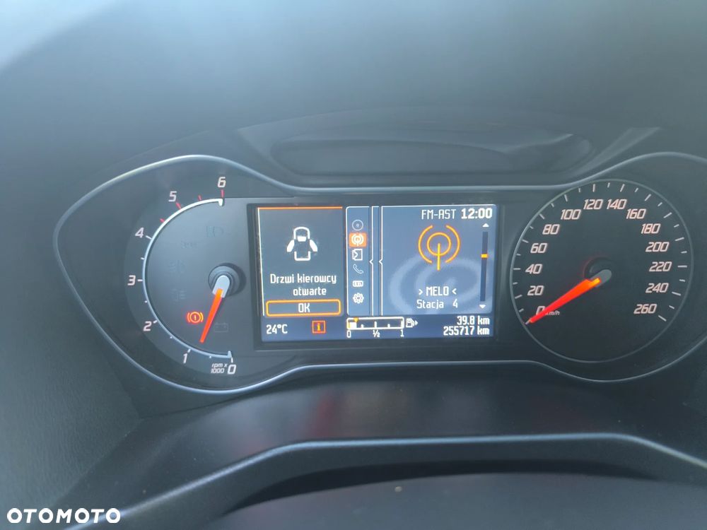 Ford Mondeo 2.0 TDCi Titanium X - 13