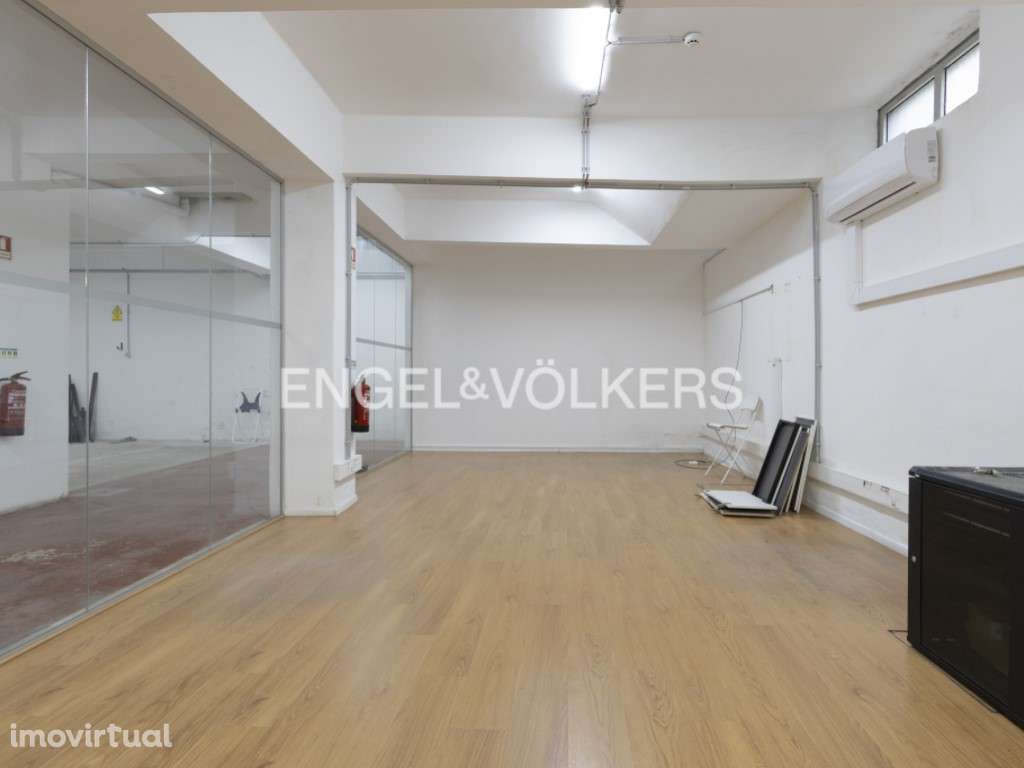 Armazém para arrendamento em Campolide - Grande imagem: 3/27