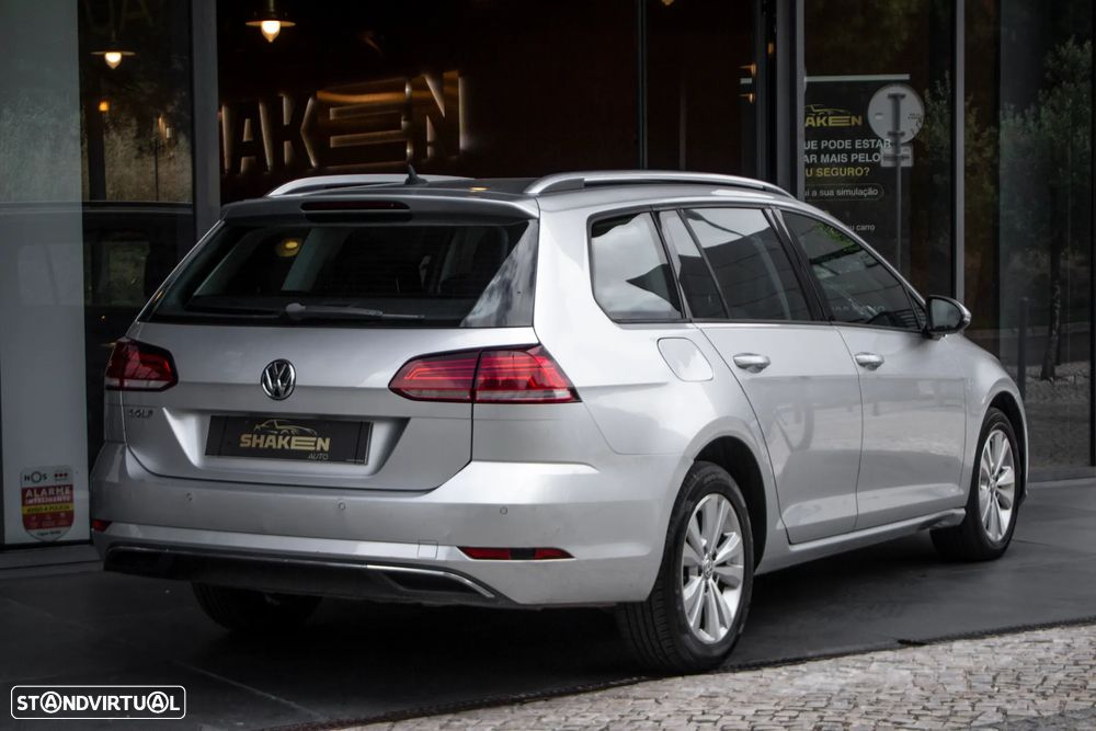 VW Golf Variant 1.6 TDi SCR Comfortline - 4