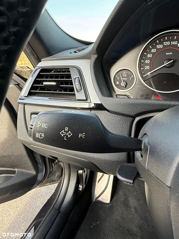 BMW Seria 3 320d M Sport EU6 - 20