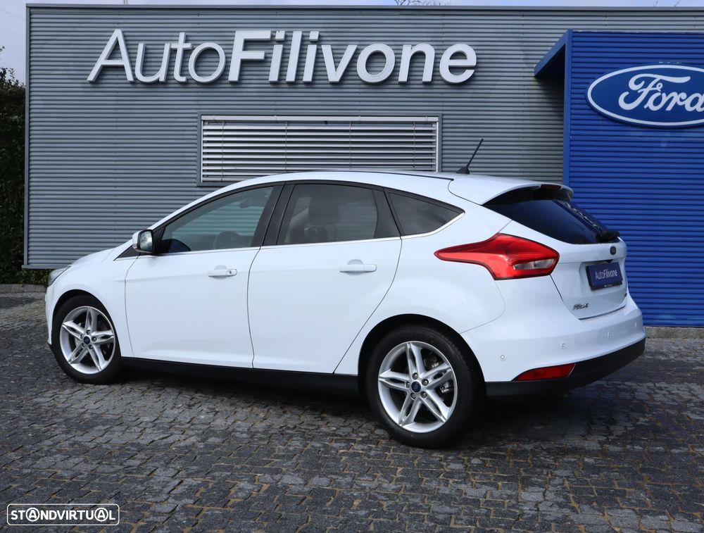 Ford Focus 1.0 EcoBoost Titanium - 13