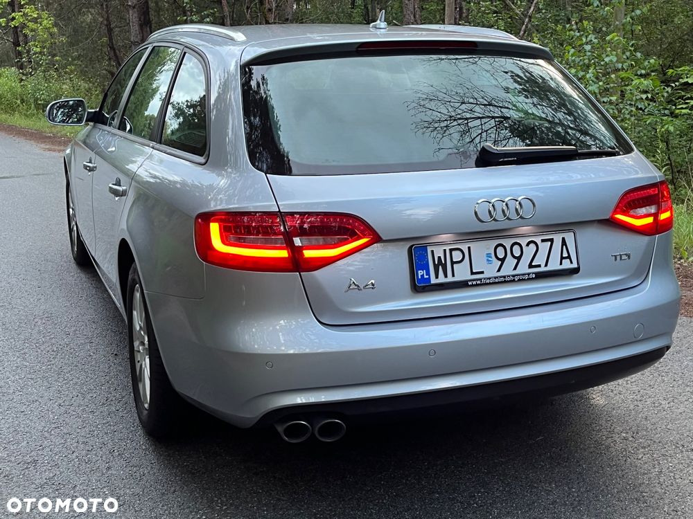 Audi A4 Avant 2.0 TDI DPF clean diesel Attraction - 12