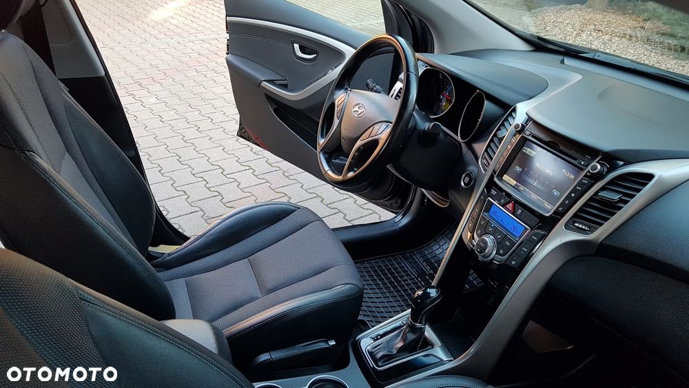 Hyundai i30 1.6 CRDi Premium - 22