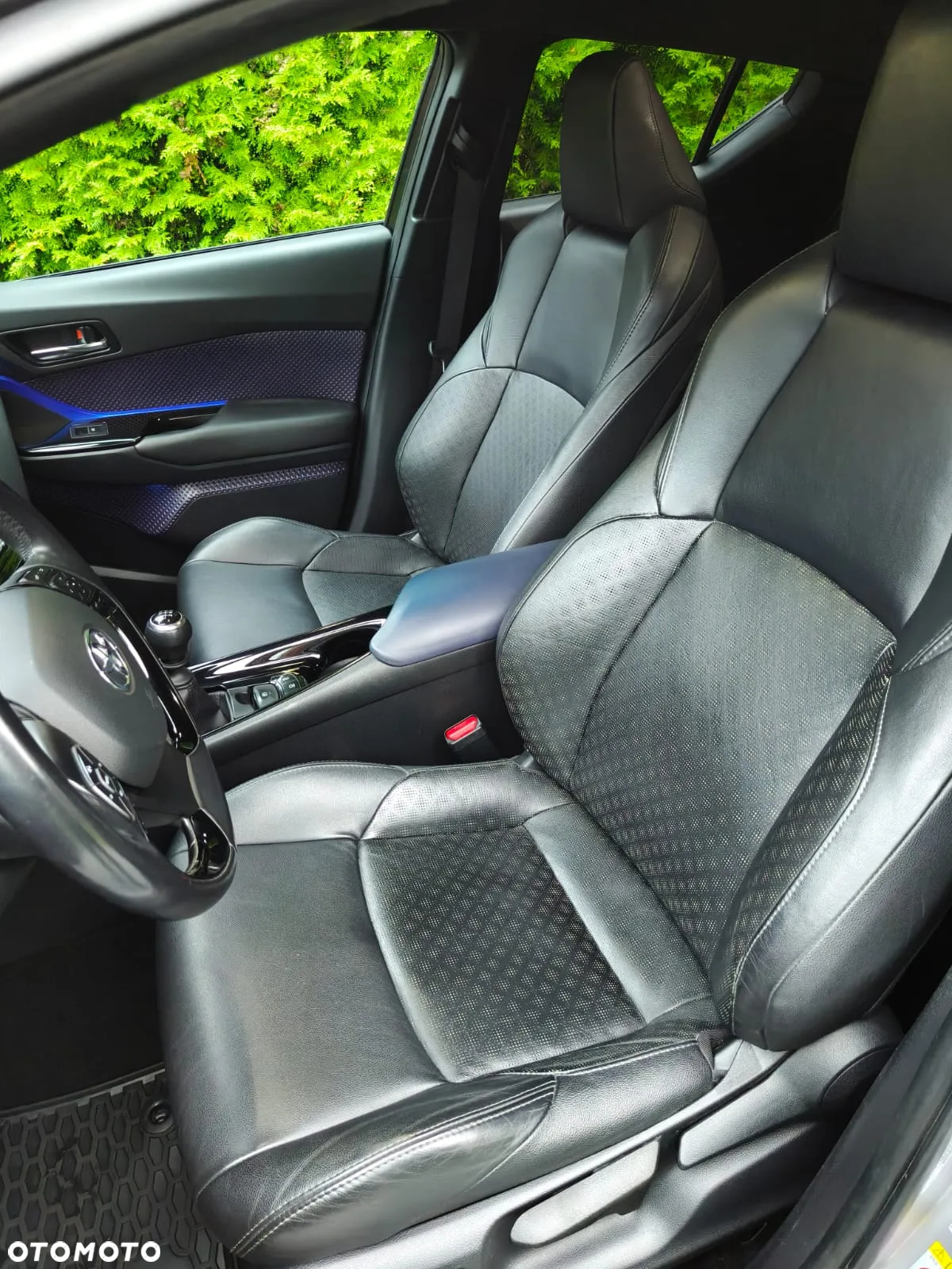 Toyota C-HR 1.2 T GPF Premium - 20