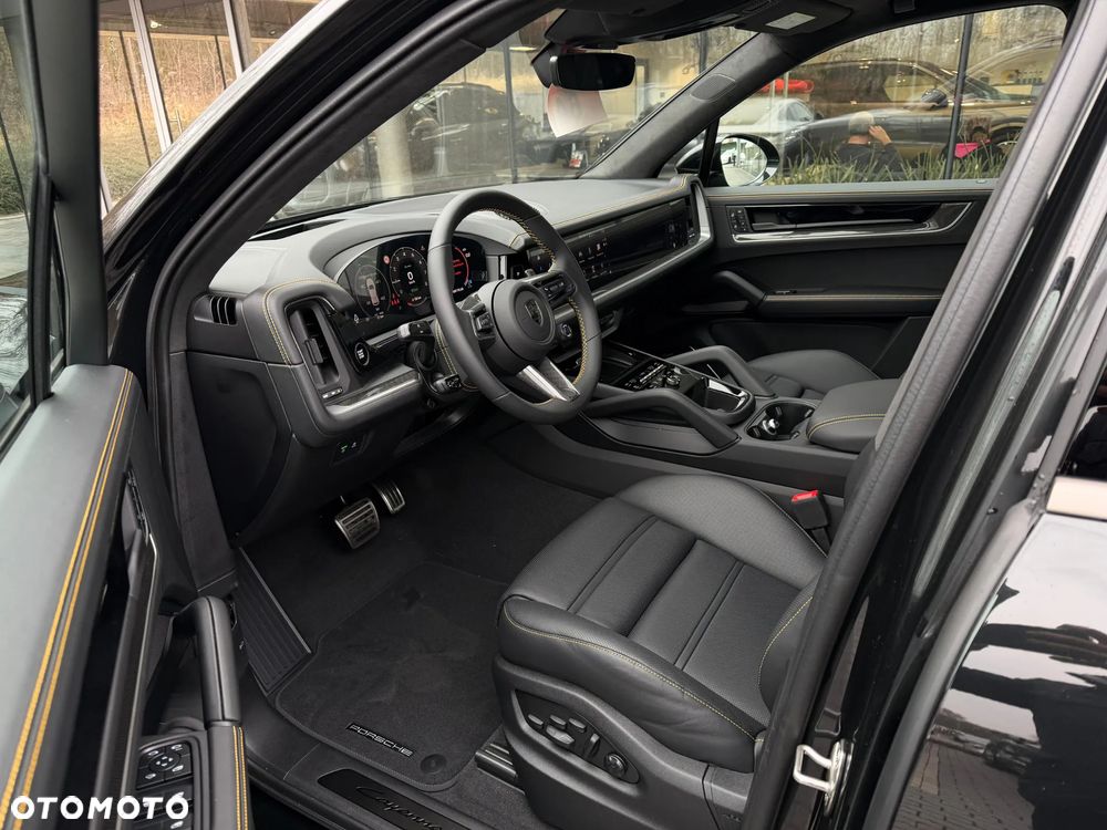 Porsche Cayenne - 17