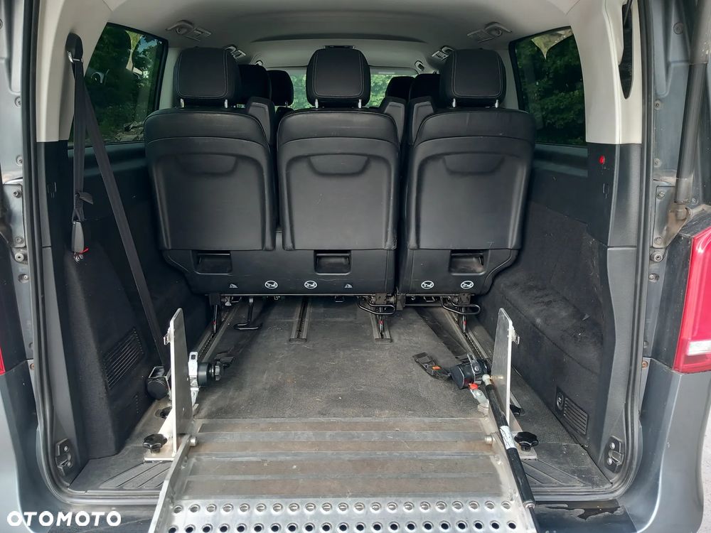 Mercedes-Benz Klasa V 250 (BlueTEC) d extralang 7G-TRONIC Avantgarde Edition - 11