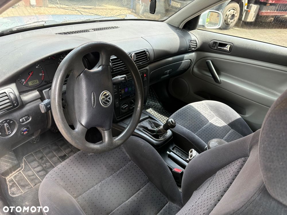 Volkswagen Passat 1.9 TDI - 6