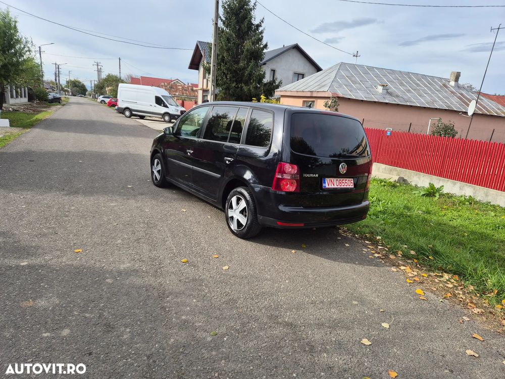 Volkswagen Touran 1.9 TDI - 5
