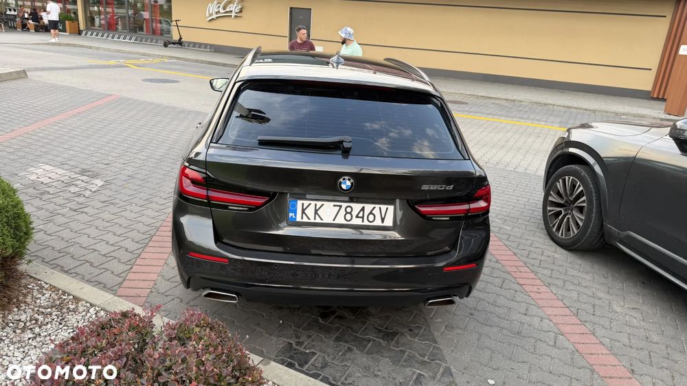BMW Seria 5 520d mHEV Luxury Line - 9