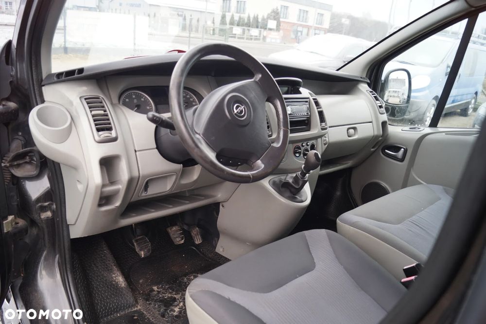 Opel VIVARO - 15