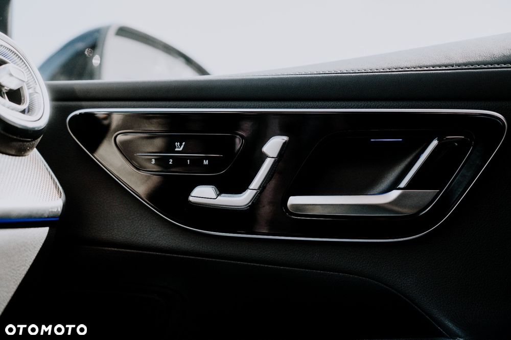 Mercedes-Benz GLC 220 d mHEV 4-Matic AMG Line - 13