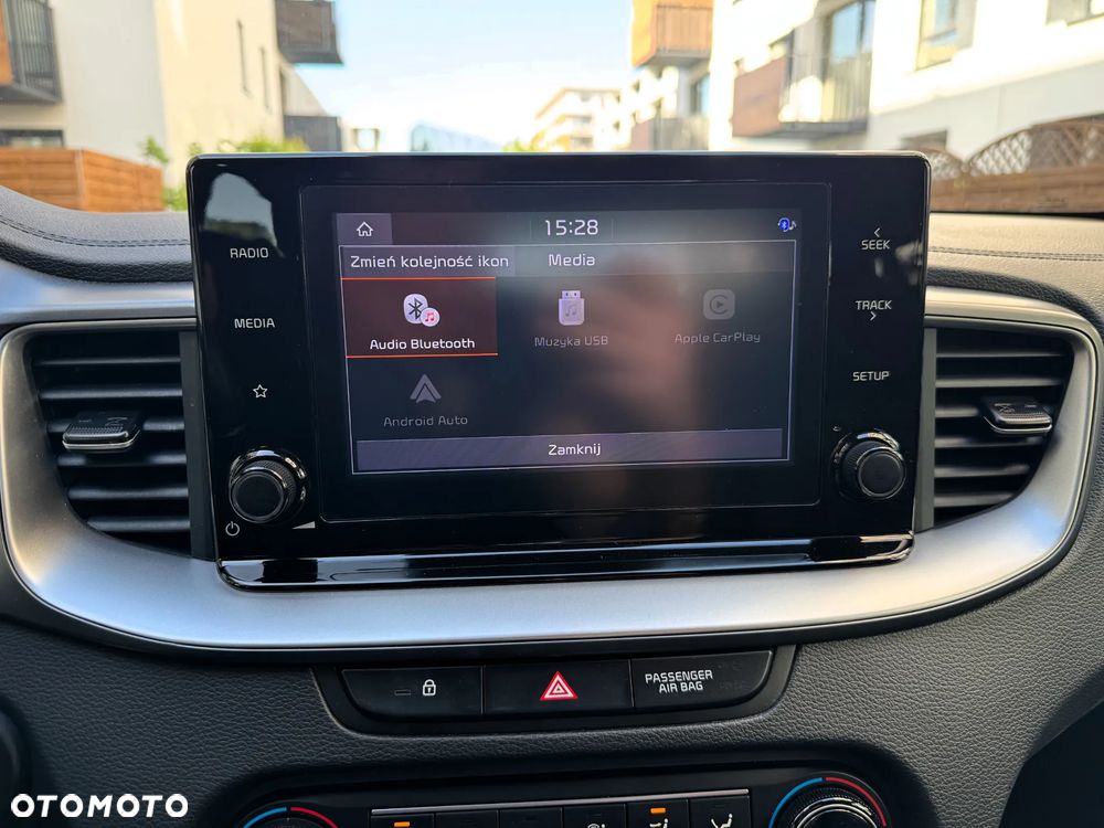 Kia XCeed 1.0 T-GDI M - 27