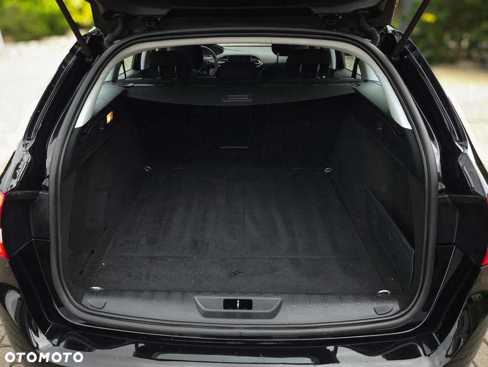 Peugeot 308 BlueHDi 130 Stop & Start Active Business-Paket - 13