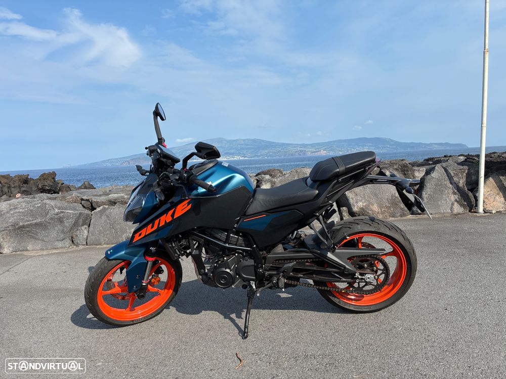KTM Duke - 1
