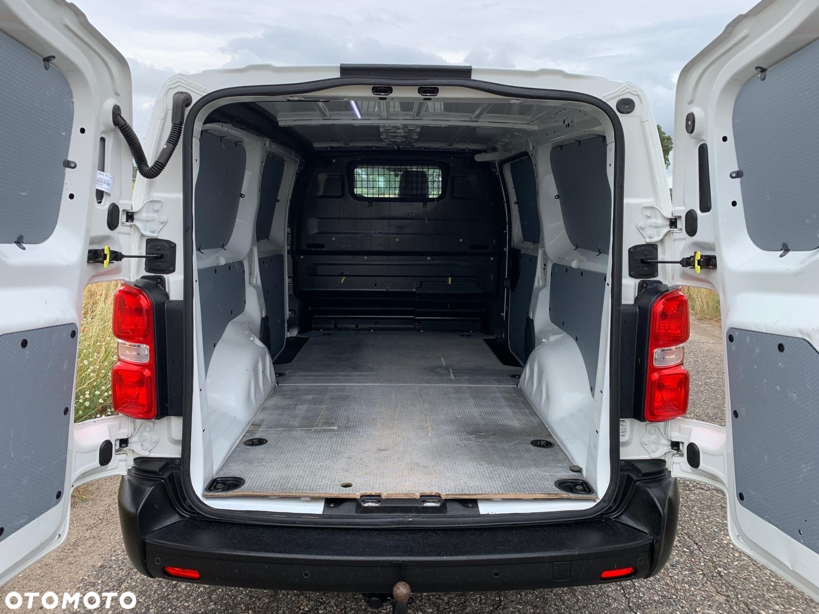 Toyota Proace - 10