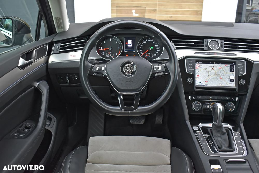 Volkswagen Passat 2.0 TDI SCR 4Mot DSG Highline - 6
