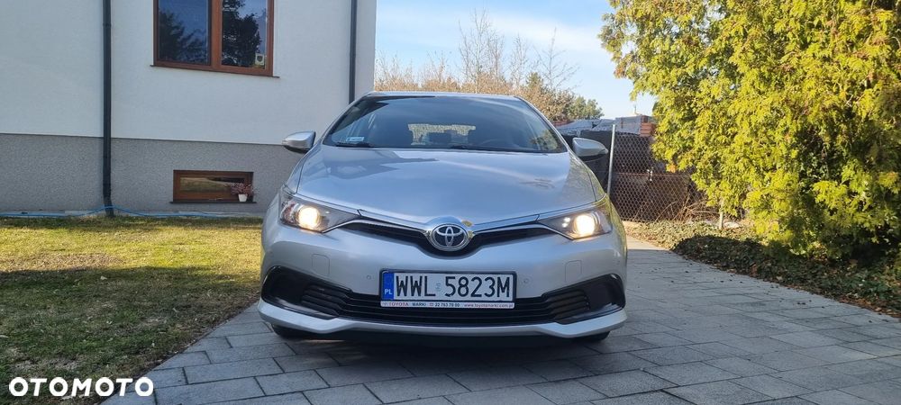 Toyota Auris 1.6 Classic Plus - 2