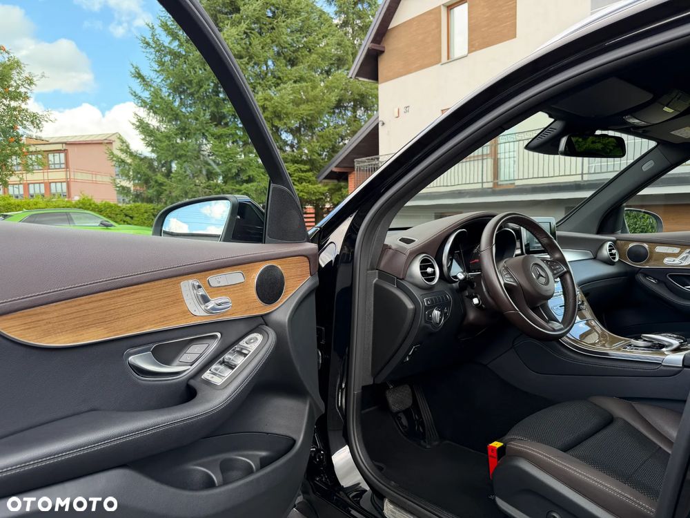 Mercedes-Benz GLC - 28