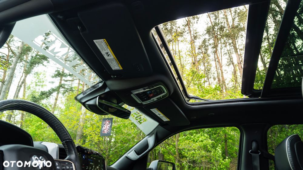RAM 1500 5.7 Crew Cab Shortbed Limited Chrome - 16