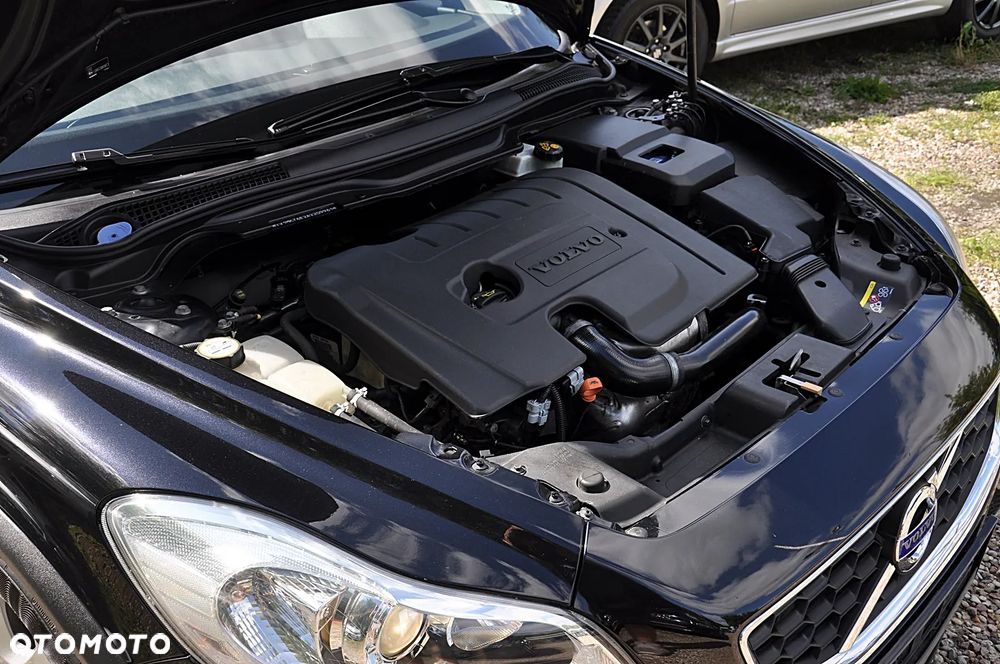 Volvo C30 1.6D Momentum - 25