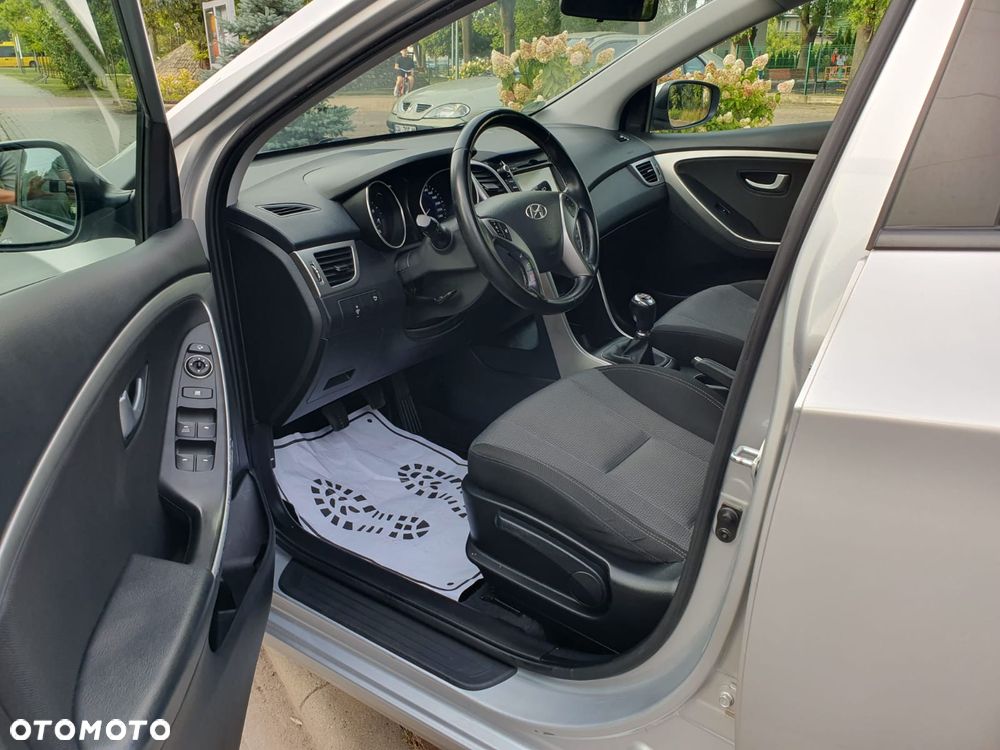 Hyundai i30 1.6 Style - 10