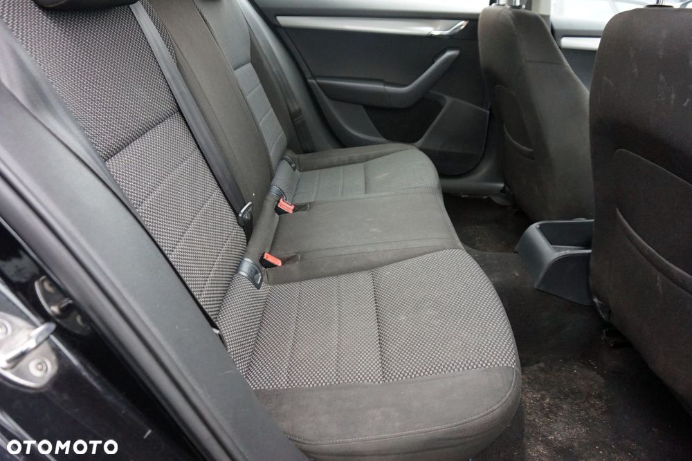 KANAPA TYLNA OCTAVIA III 5E3 LB LIFTBACK  SKODA 2012-2016 - 5