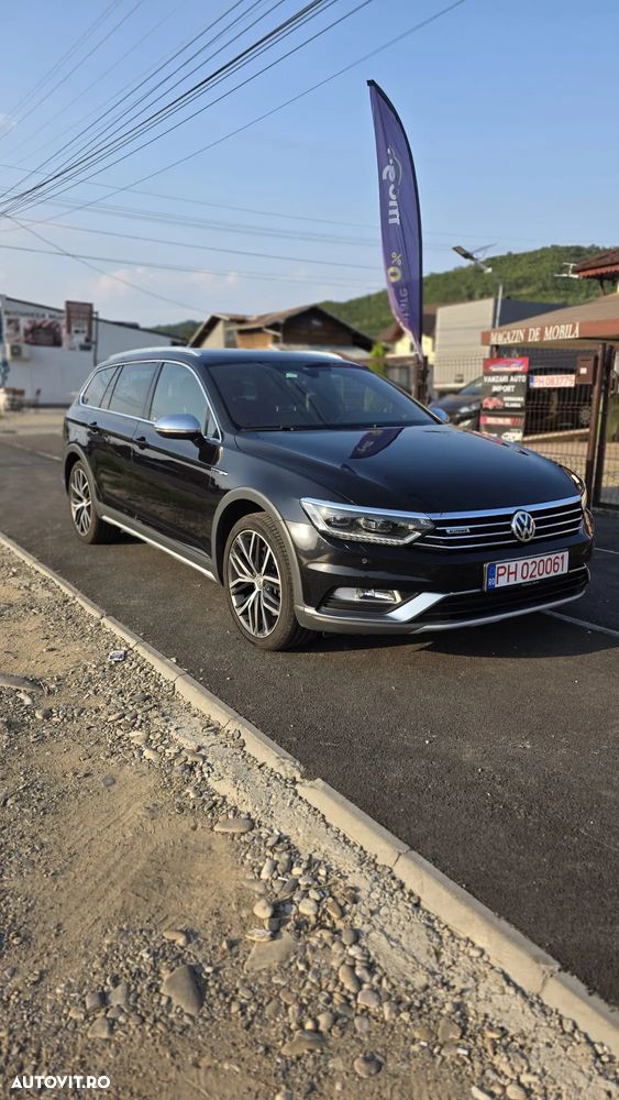 Volkswagen Passat Variant 2.0 TDI SCR 4Motion DSG Highline - 20