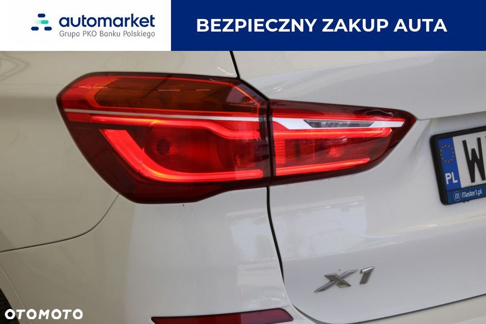 BMW X1 xDrive20i Sport - 11